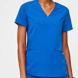 Medium figs royal blue top